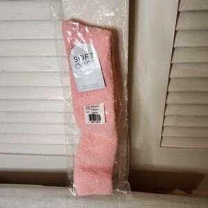 NWT Soft Ones by Muk Luks Over The Knee Peony Pink Gripper Socks